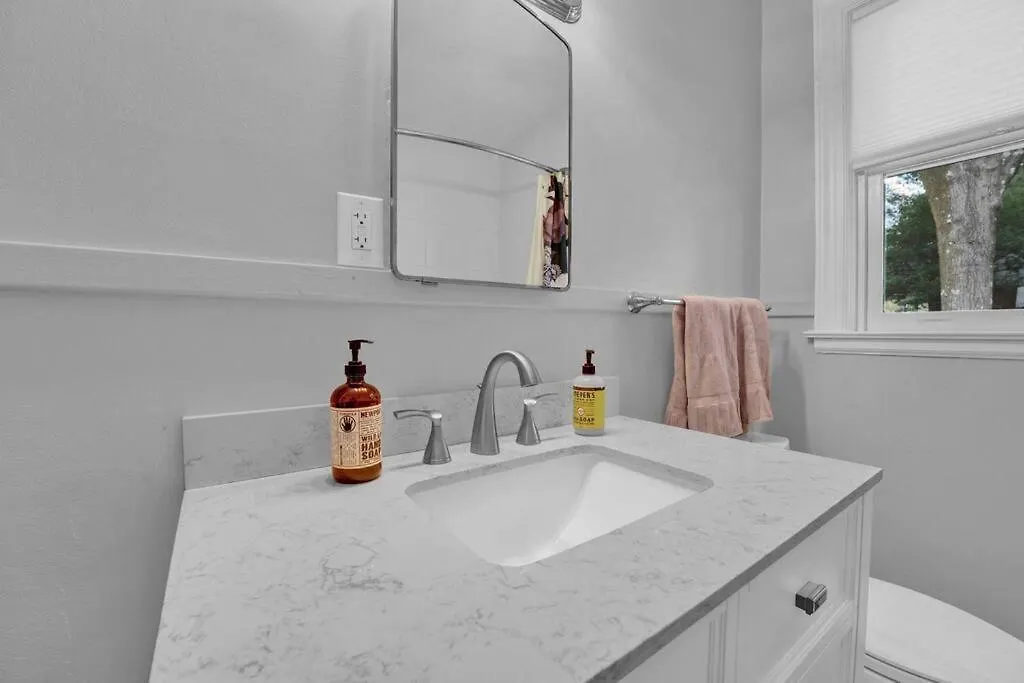High Point Terrace Bungalow Memphis